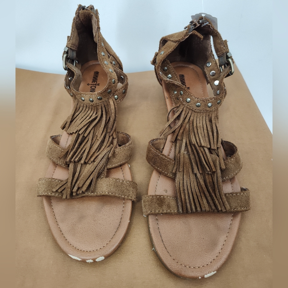 Minnetonka Leather Fringe Sandals Low Wedge Women's Size 8